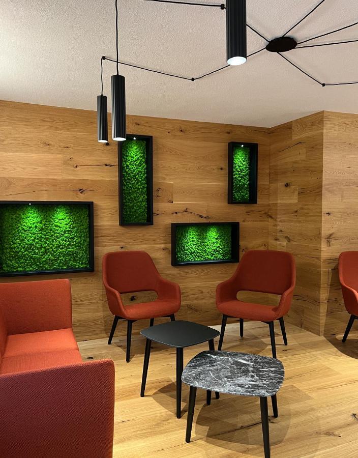 范特立酒店 佛加里达 外观 照片